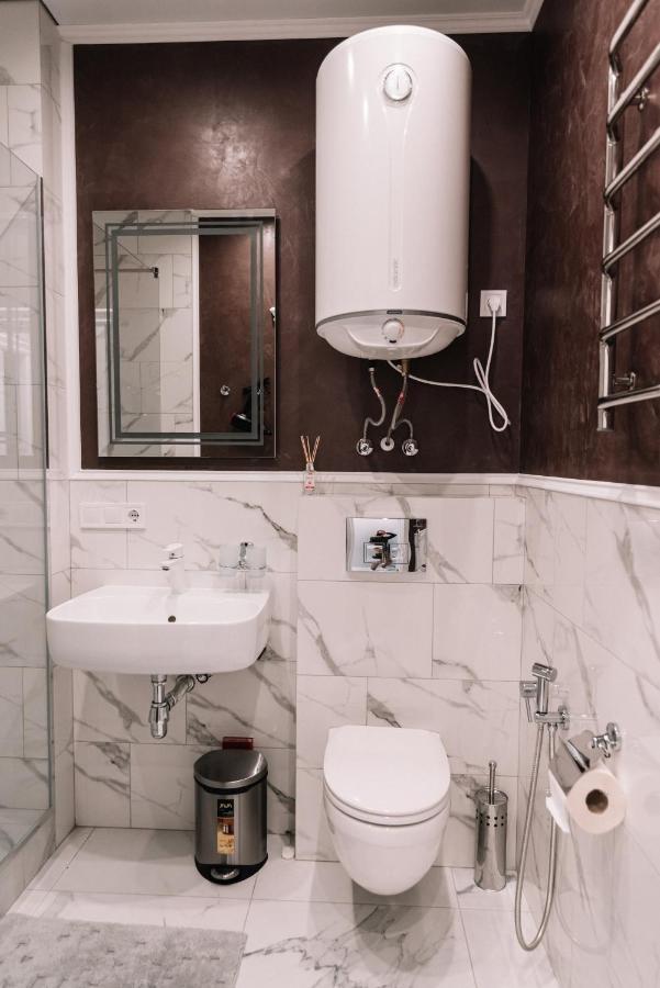Royal Tower Vip Smart Apartments 2 Kyiv Exterior photo