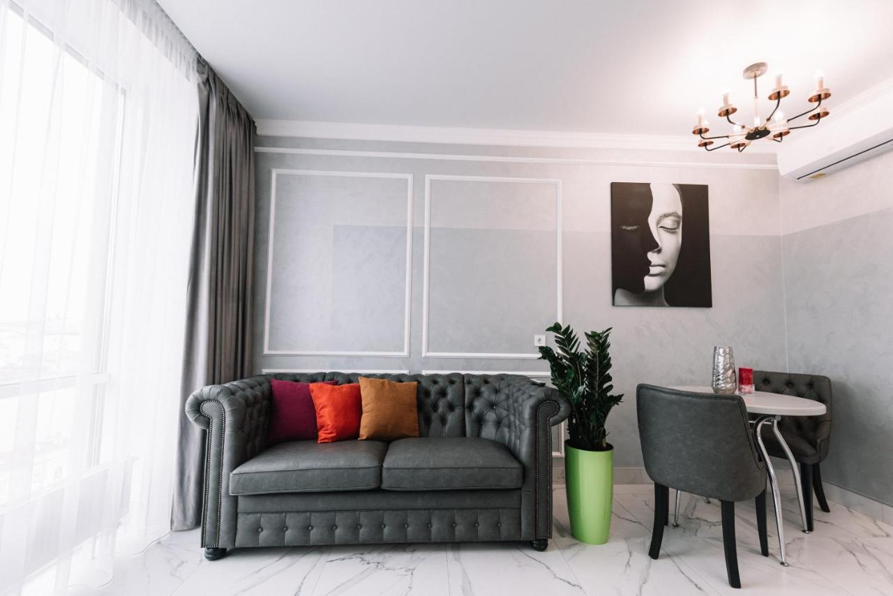 Royal Tower Vip Smart Apartments 2 Kyiv Exterior photo